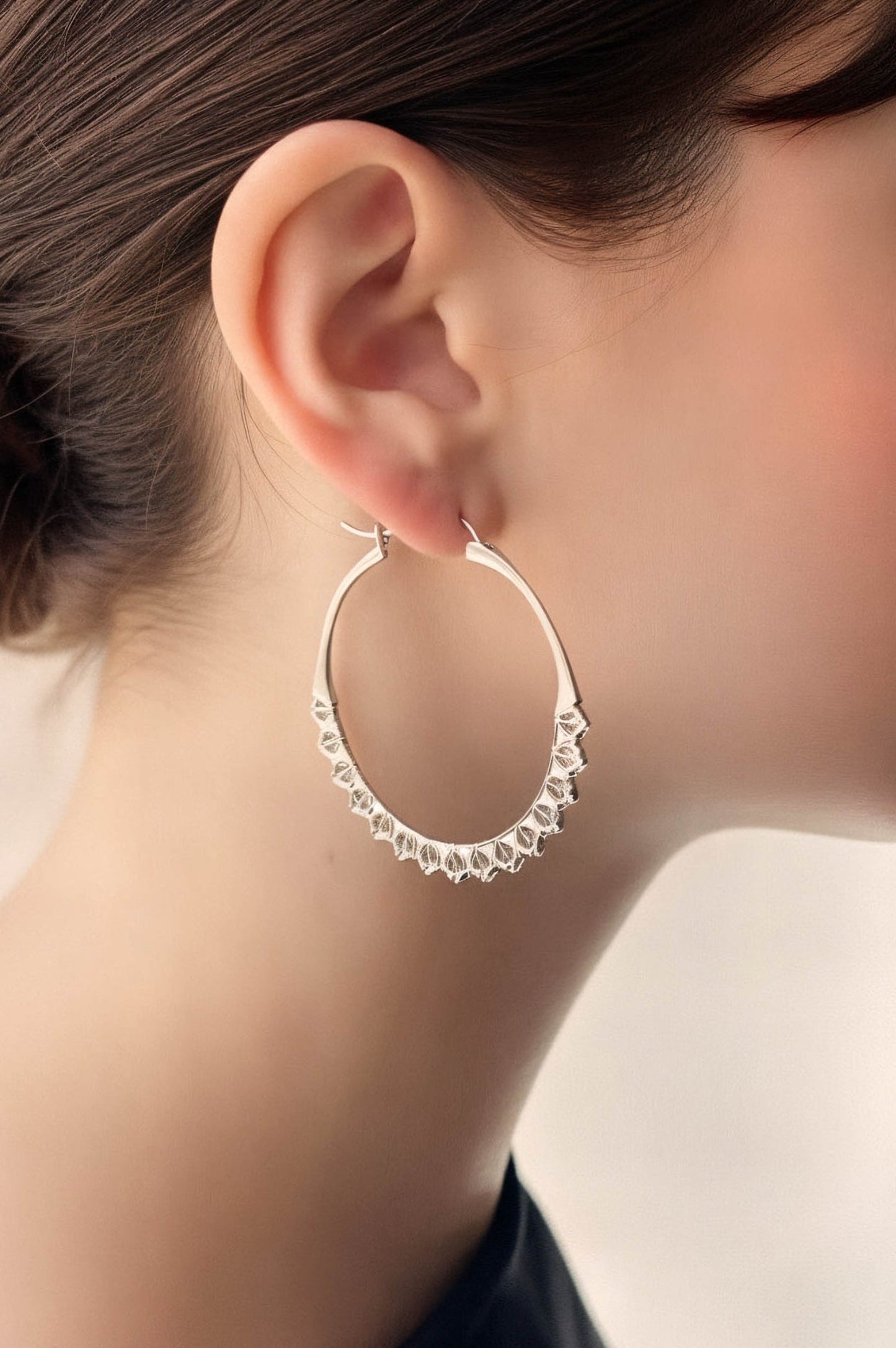 Calla Hoops Silver Medium