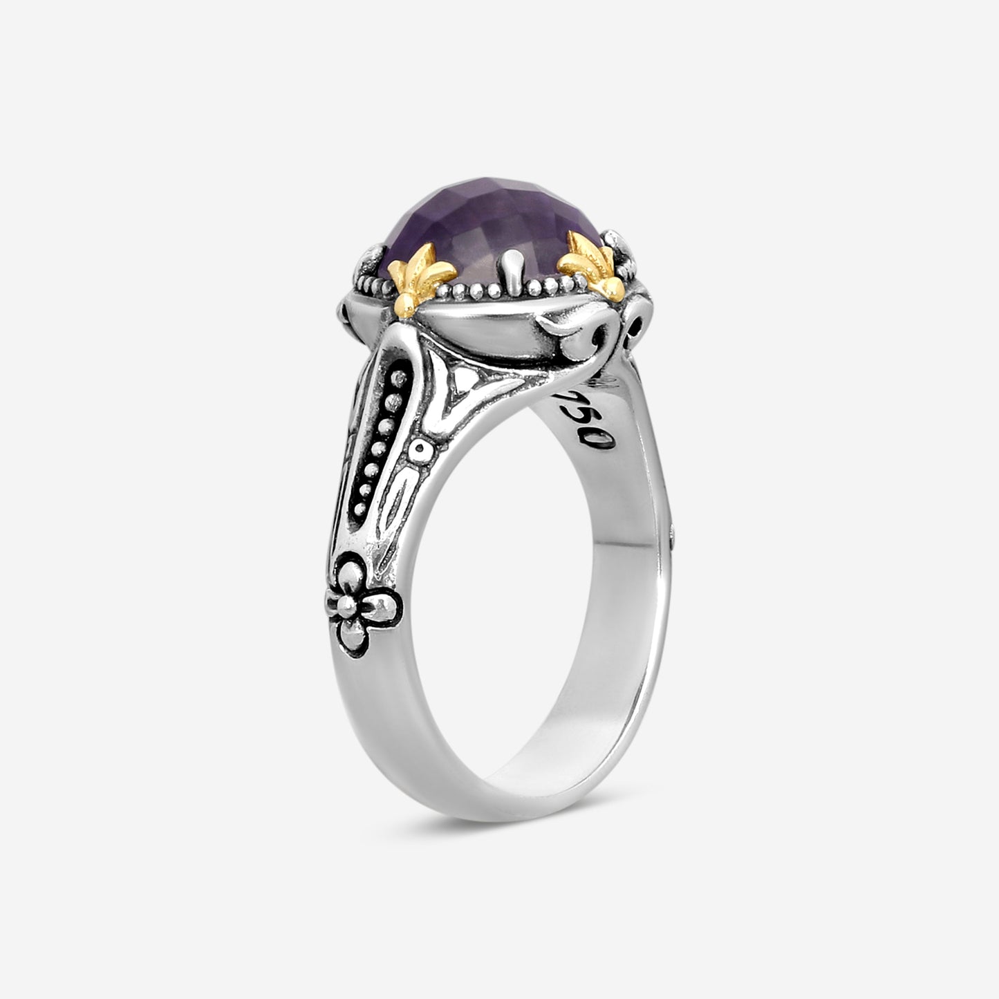 KONSTANTINO – “Gen K 2” Sterling Silver & 18K Yellow Gold, Amethyst Triplet Ring (AT: 10 mm) – DKJ1006-653 S7

Center (AT): 10 mm
Ring Size: 7.0
Width: 0.19 in.