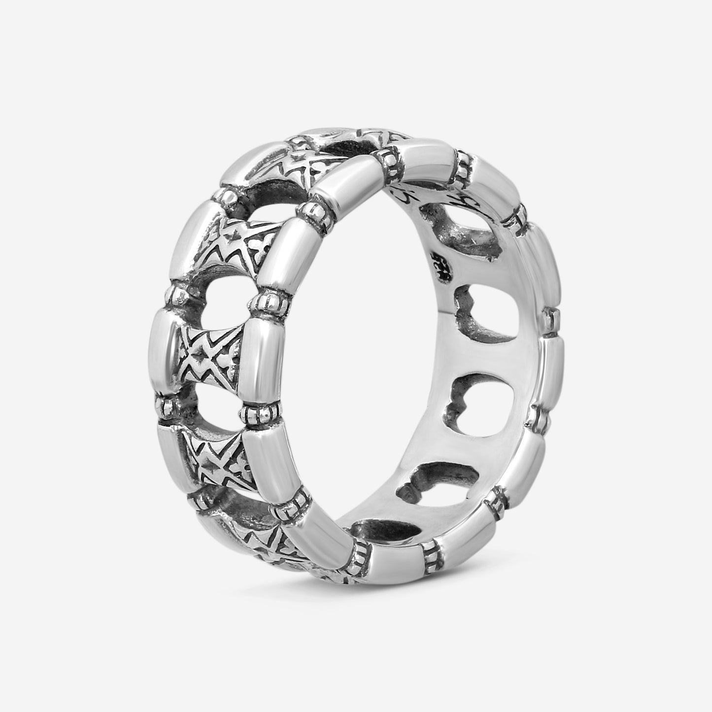 KONSTANTINO – “Byzantium” Sterling Silver Ring – DKJ495-131 S13

Ring Size: 13.0
Width: 0.38 in.