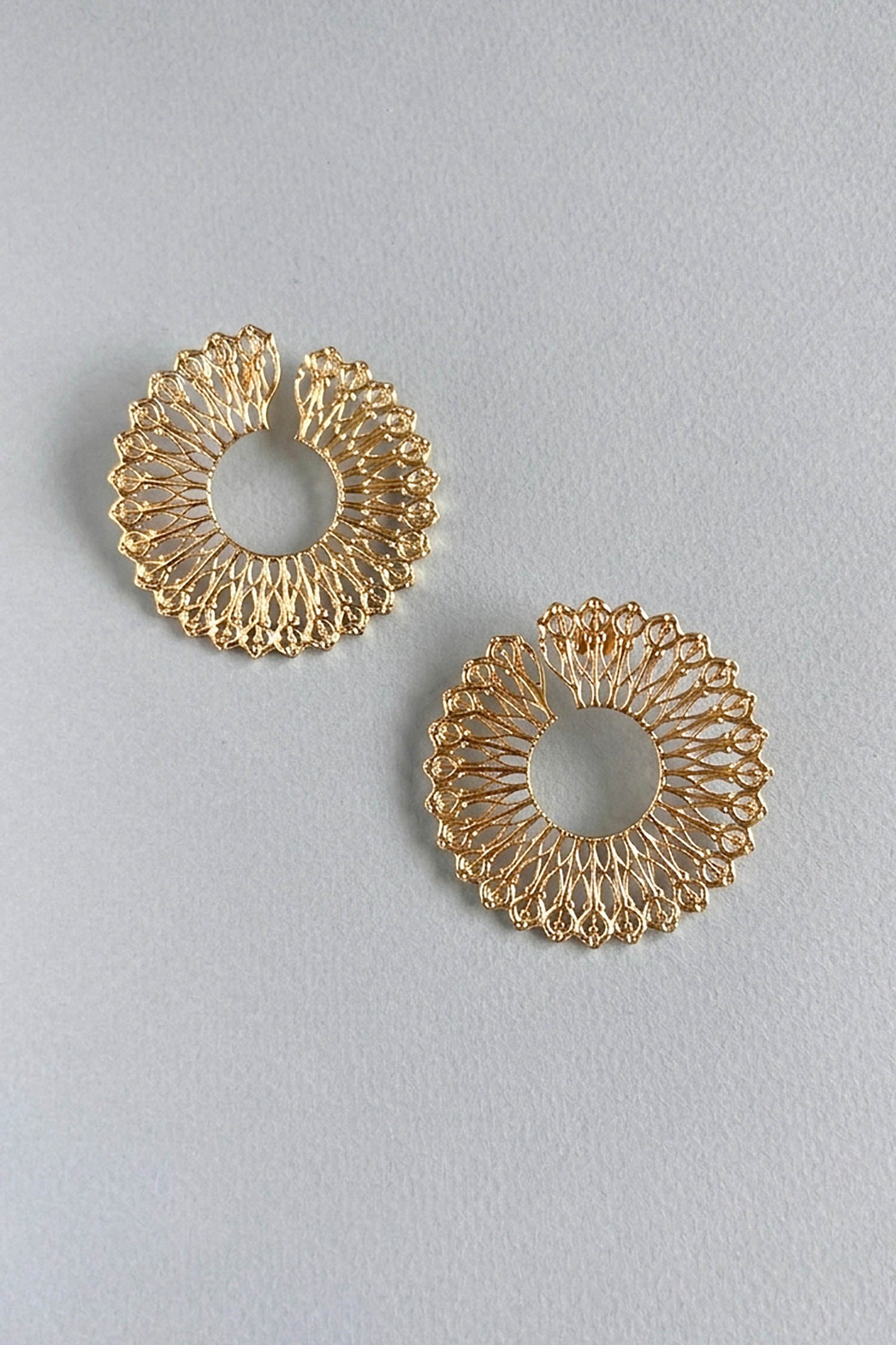 Solene Earrings Gold