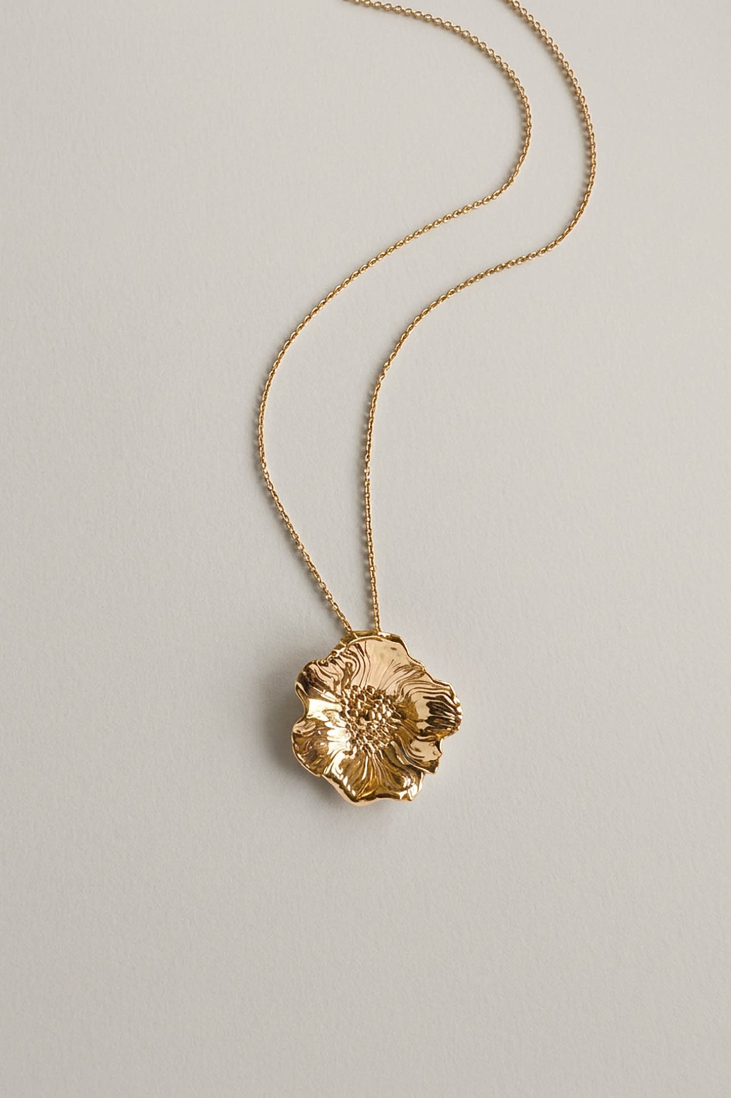 Poppy Floral Pendant Gold
